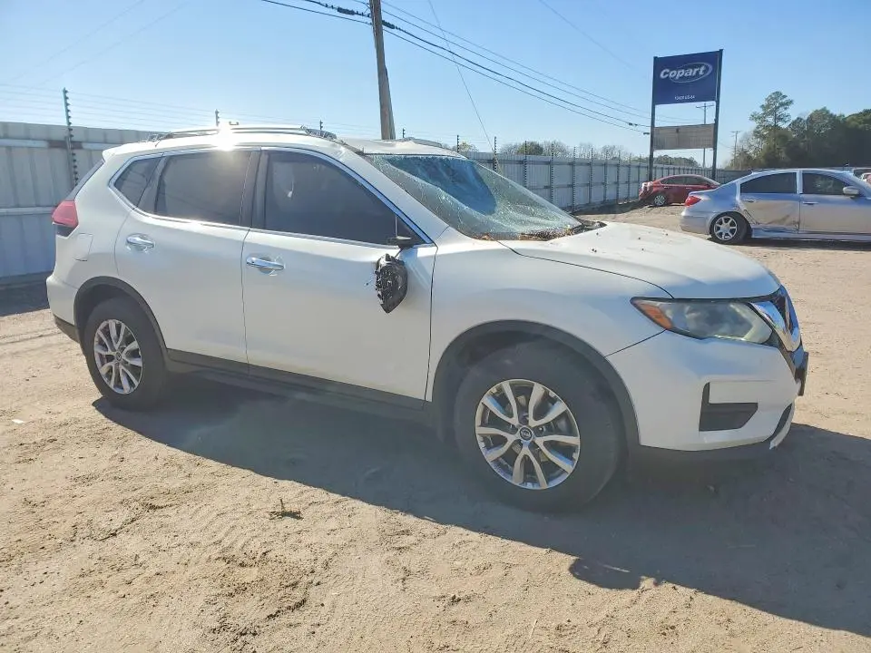 2018 NISSAN ROGUE S  
