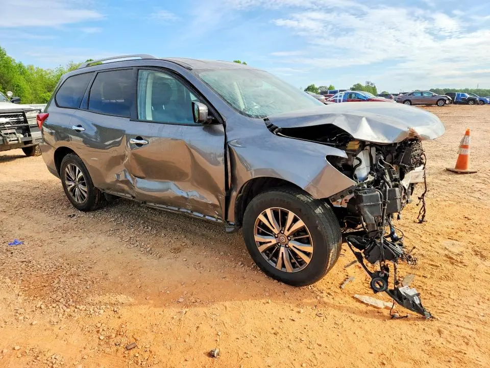 2020 NISSAN PATHFINDER SV  
