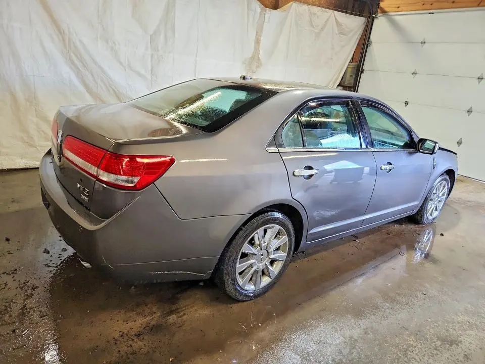 2011 LINCOLN MKZ   