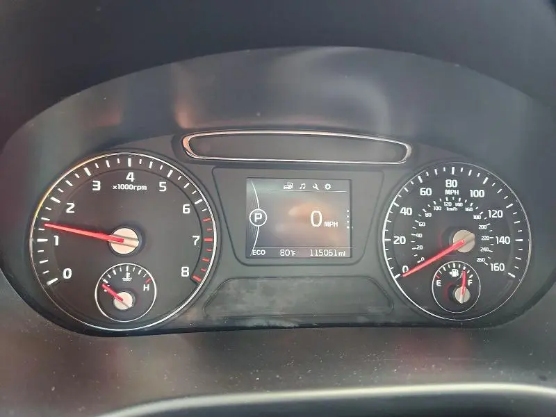 2017 KIA SORENTO LX V6  