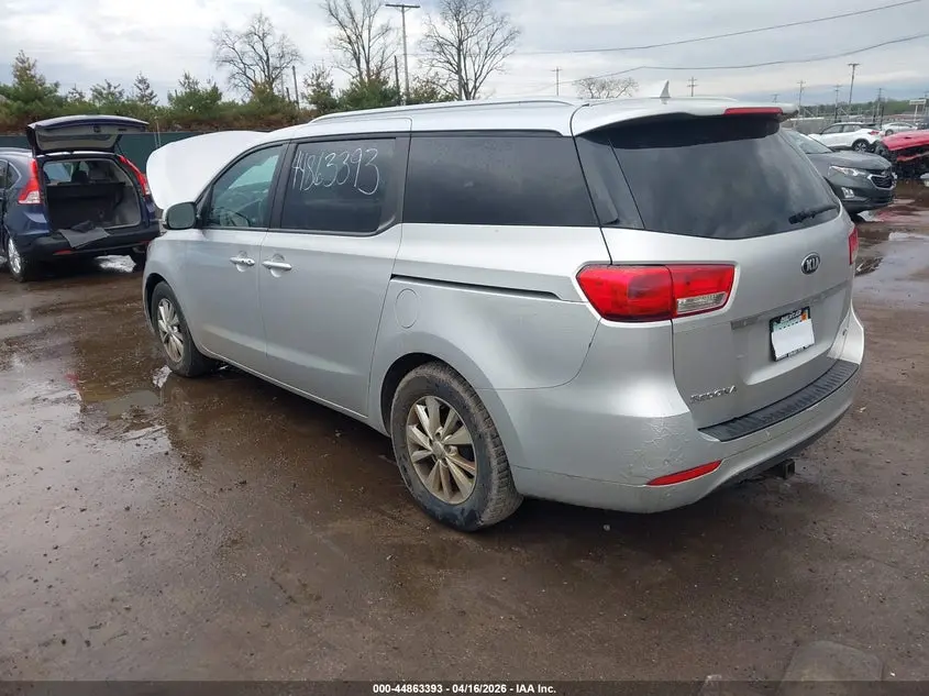2017 KIA SEDONA LX