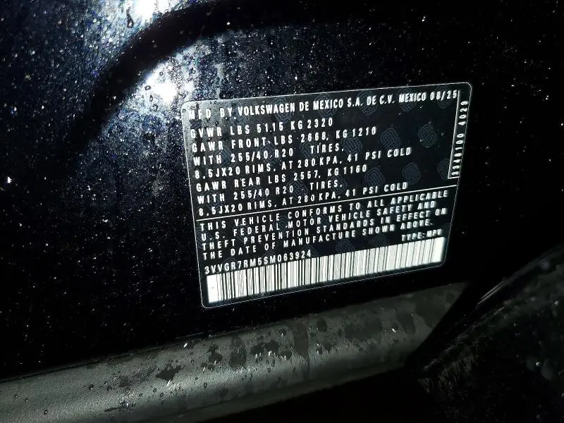 2025 VOLKSWAGEN TIGUAN SE R-LINE BLACK  