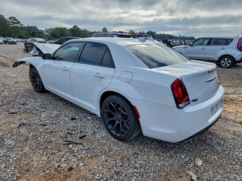 2019 CHRYSLER 300 S  