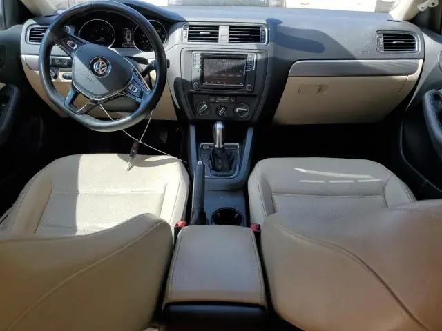 2017 VOLKSWAGEN JETTA SE  