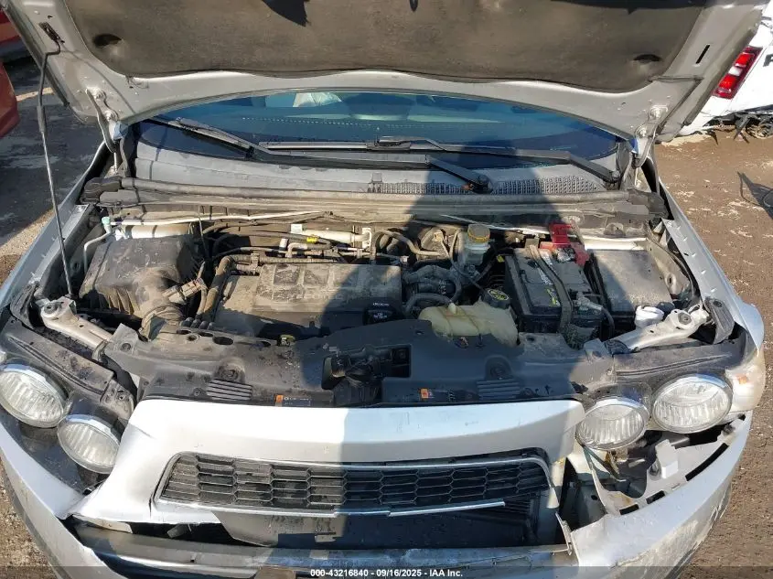 2016 CHEVROLET SONIC LT AUTO