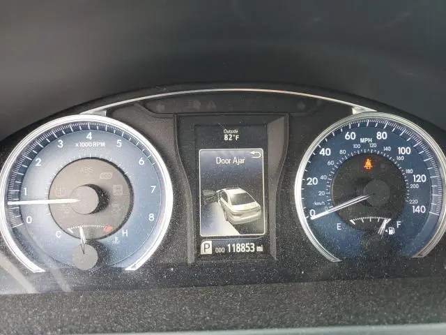 2016 TOYOTA CAMRY LE  