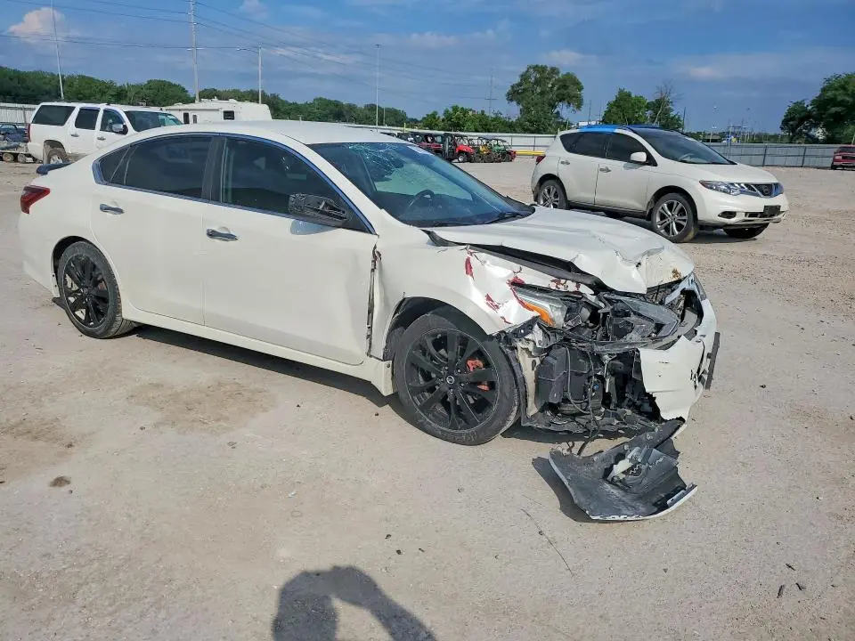 2018 NISSAN ALTIMA 2.5 SR  