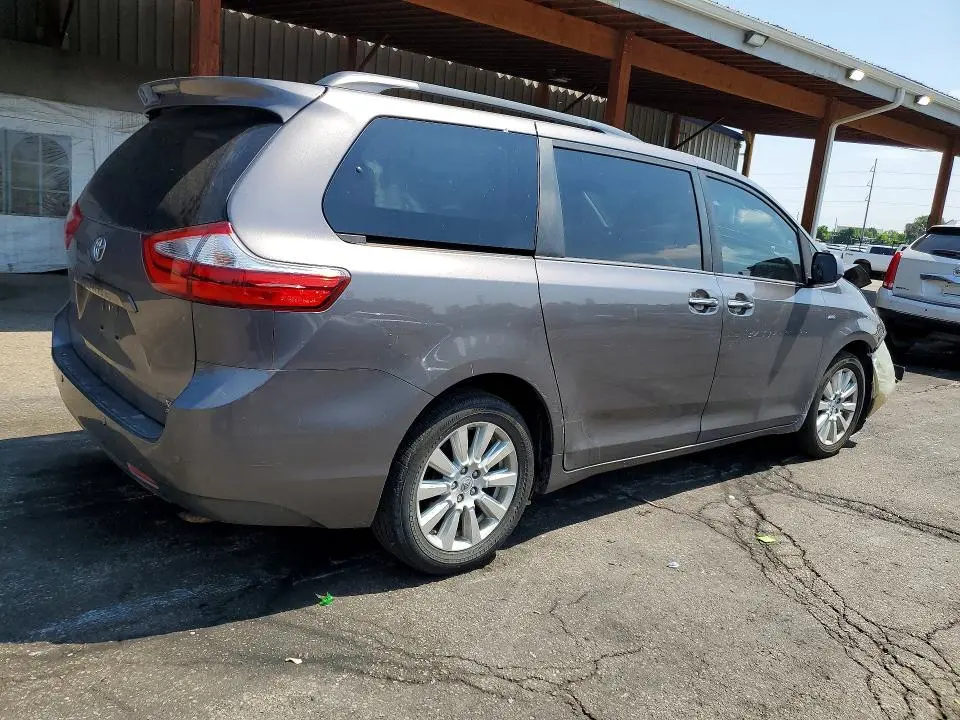 2017 TOYOTA SIENNA XLE PREMIUM 7-PASSENGER  