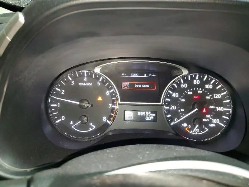 2015 NISSAN PATHFINDER S  