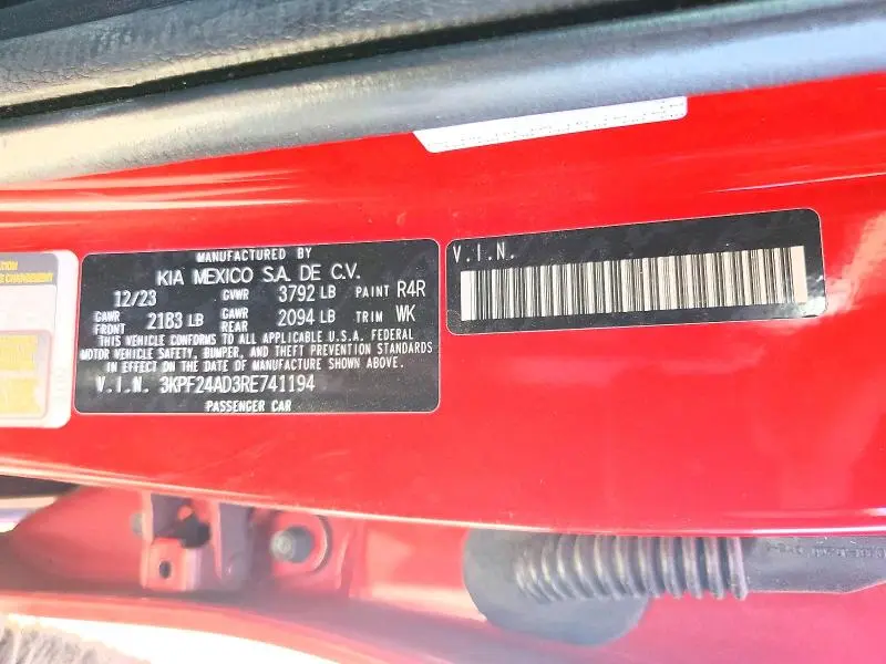 2024 KIA FORTE LXS  