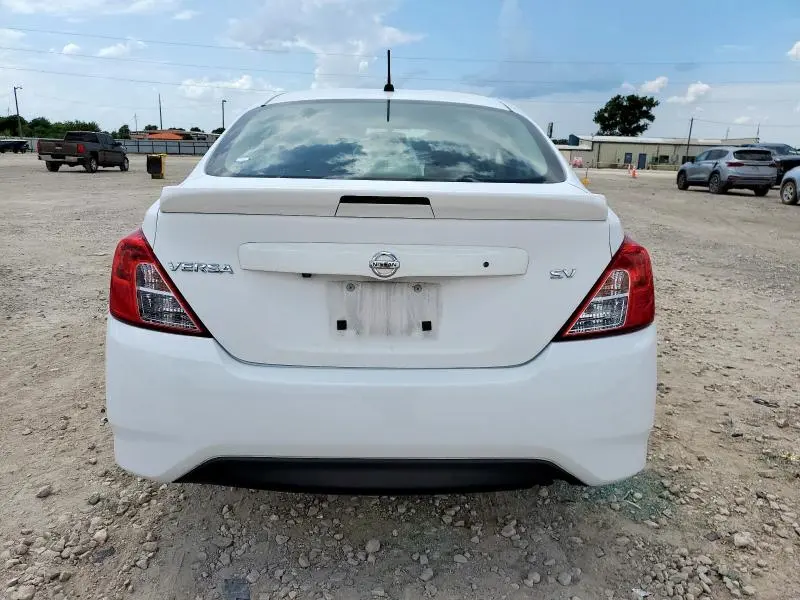 2019 NISSAN VERSA S  