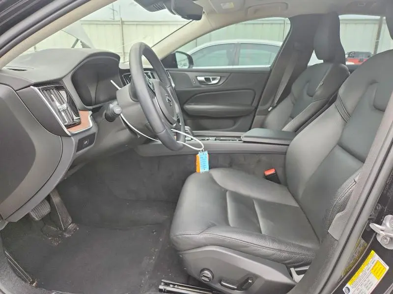 2024 VOLVO S60 PLUS  
