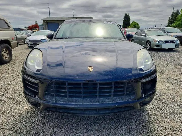2016 PORSCHE MACAN S  