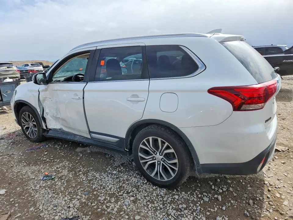 2017 MITSUBISHI OUTLANDER SE  