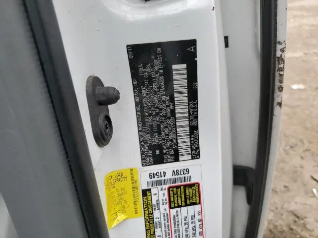 2011 TOYOTA SIENNA XLE  