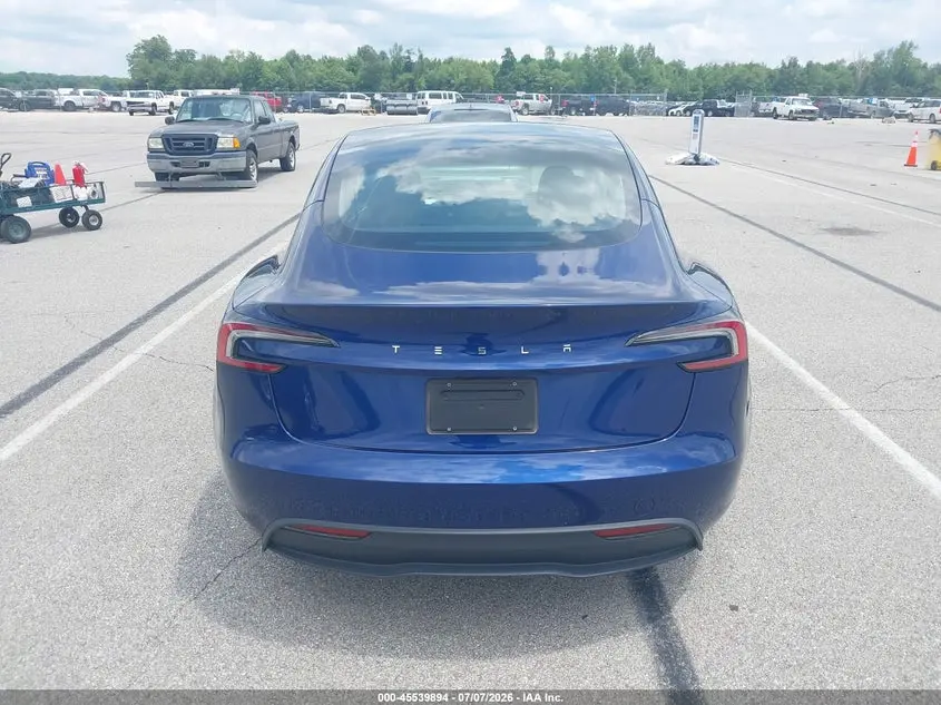 2024 TESLA MODEL 3  