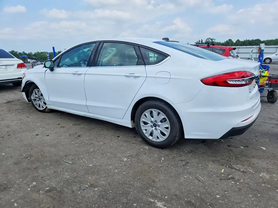 2019 FORD FUSION S  