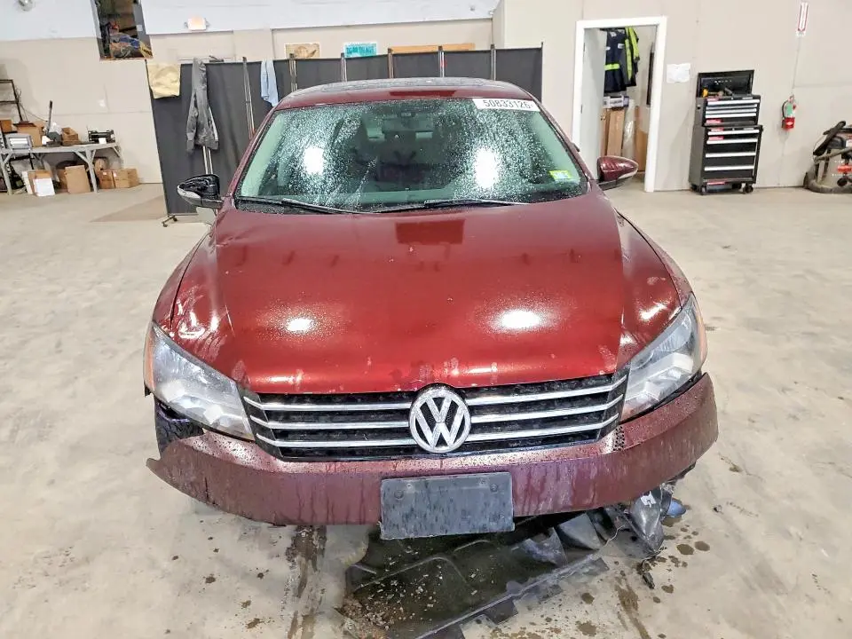 2012 VOLKSWAGEN PASSAT   