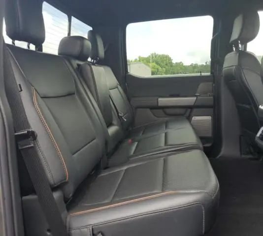 2025 FORD F150 LARIAT  