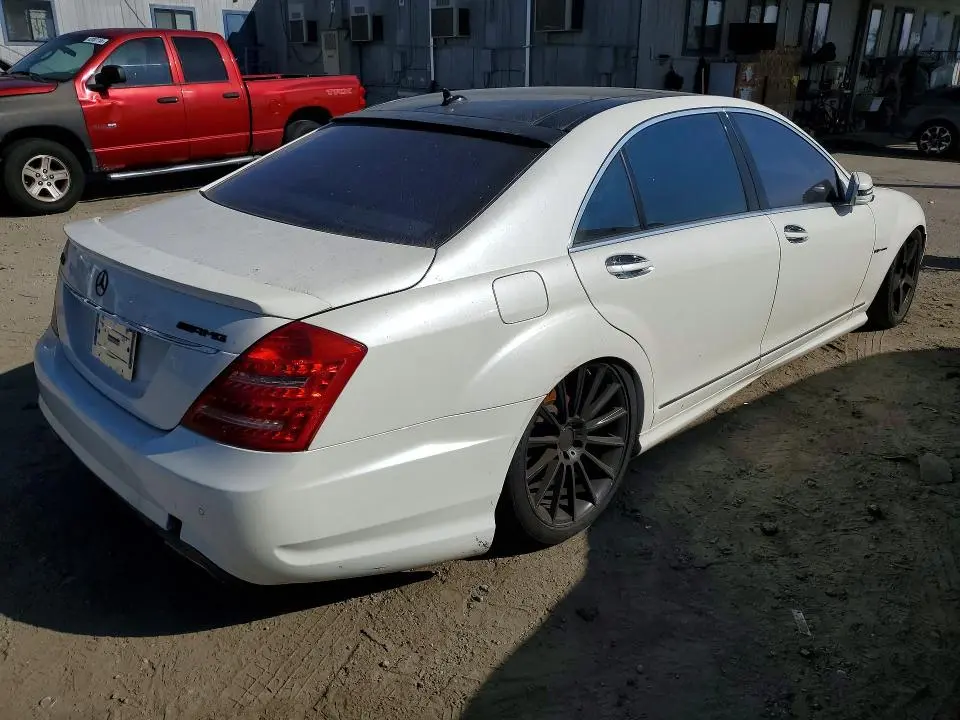 2013 MERCEDES-BENZ S 550  