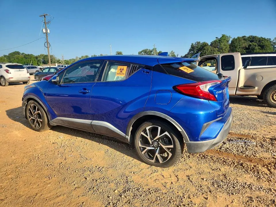 2019 TOYOTA C-HR XLE  