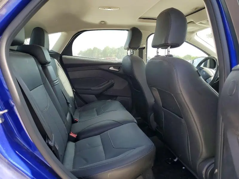 2015 FORD FOCUS TITANIUM  