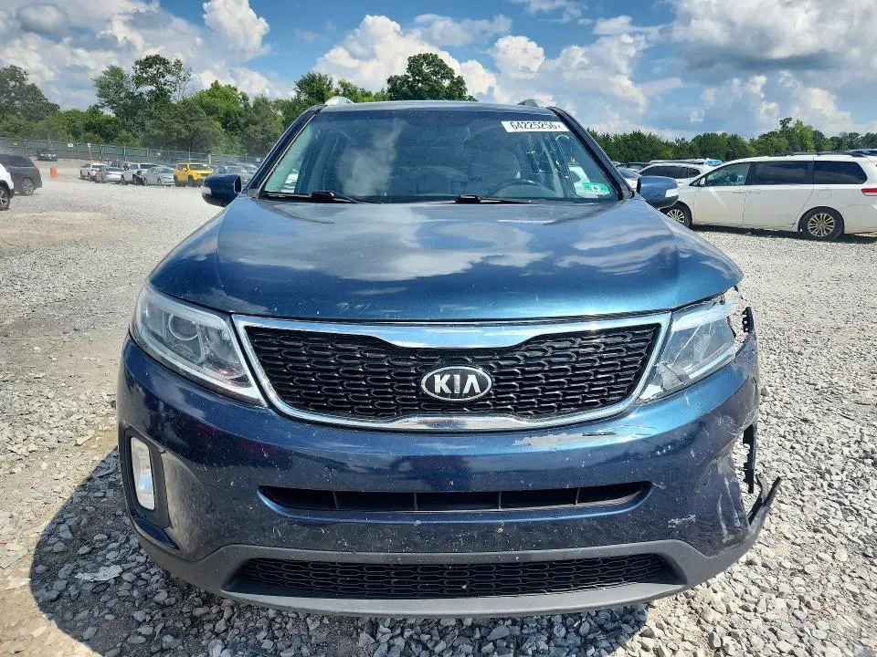 2014 KIA SORENTO LX  
