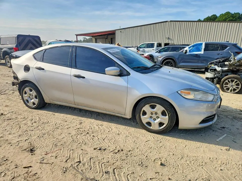 2013 DODGE DART SE  