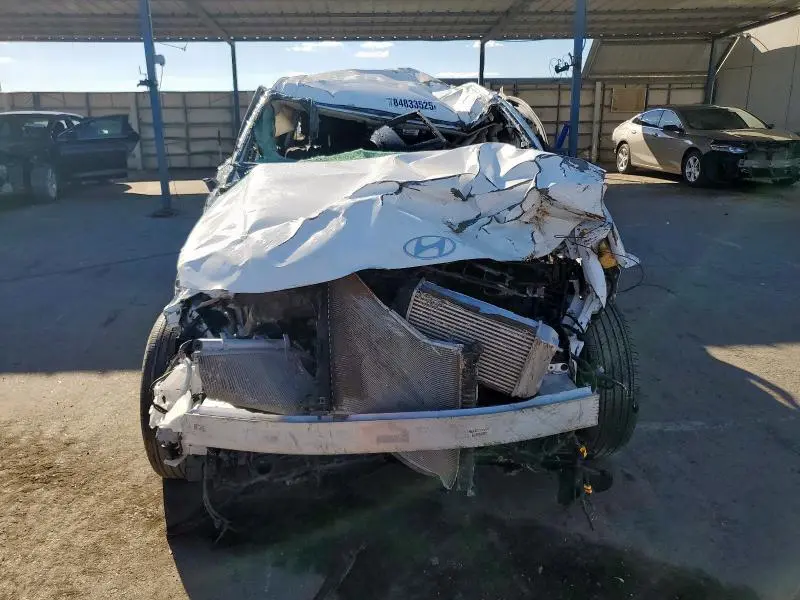 2024 HYUNDAI SANTA FE SE  