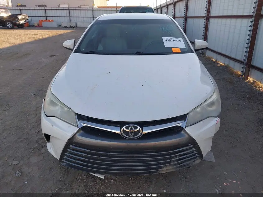 2016 TOYOTA CAMRY XLE