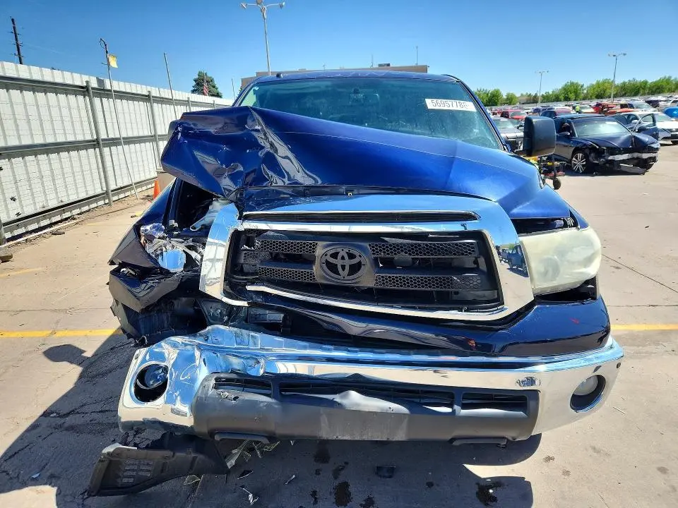 2011 TOYOTA TUNDRA CREWMAX SR5  