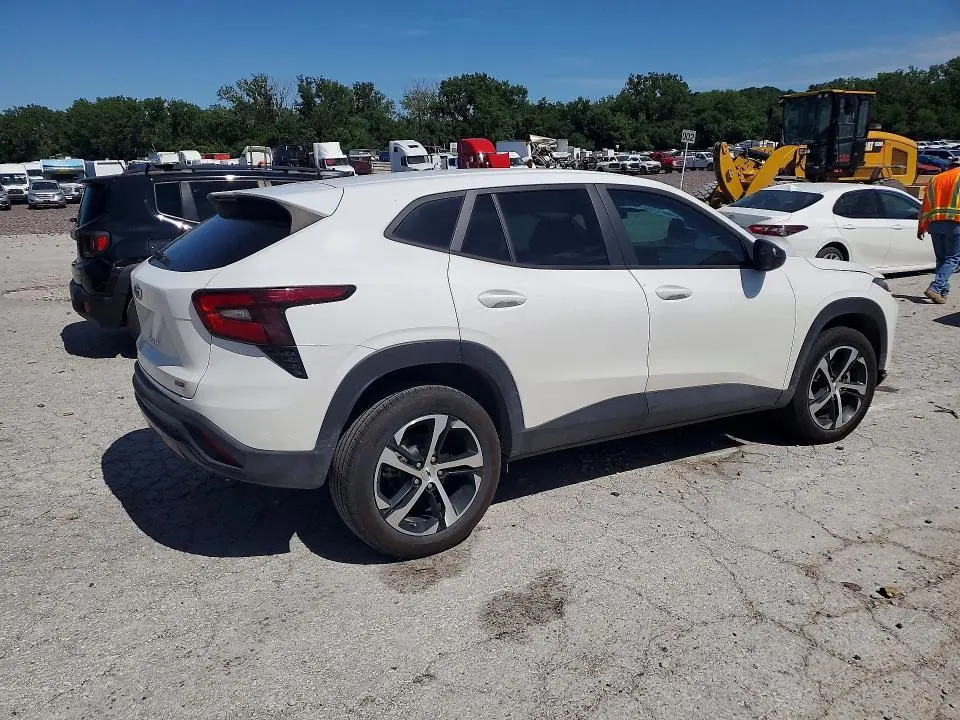 2025 CHEVROLET TRAX 1RS  