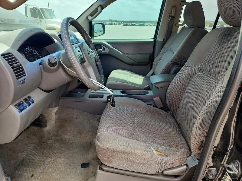 2012 NISSAN FRONTIER S  