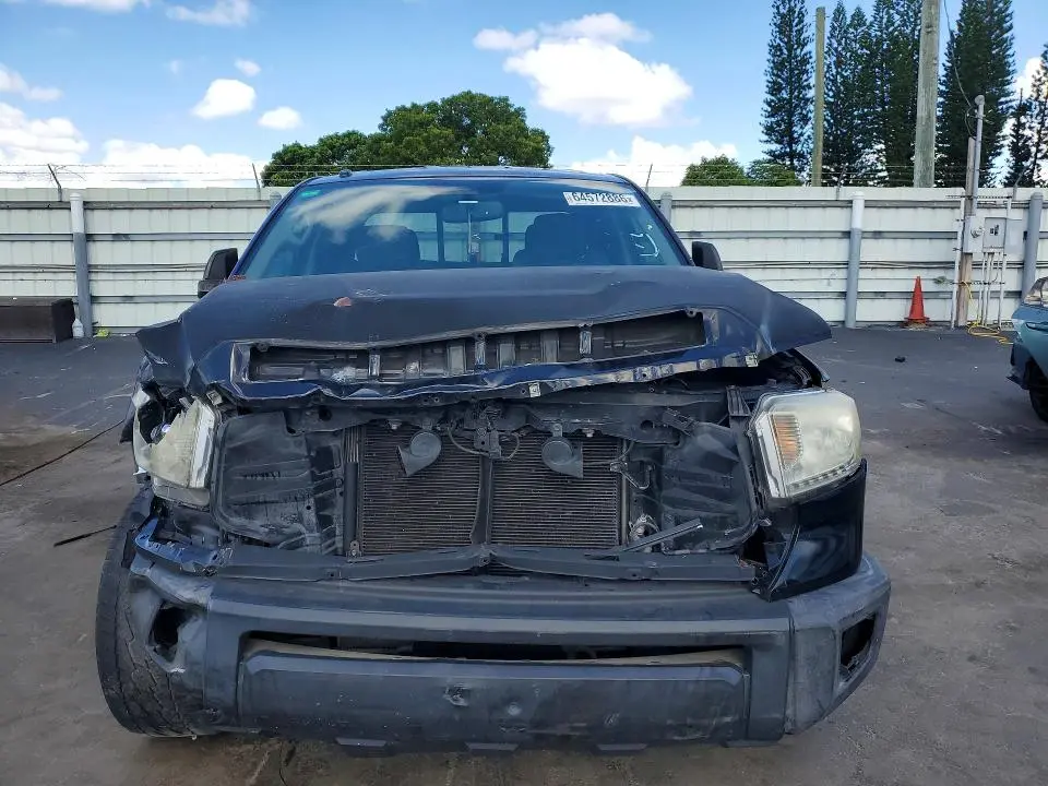 2015 TOYOTA TUNDRA SR5  