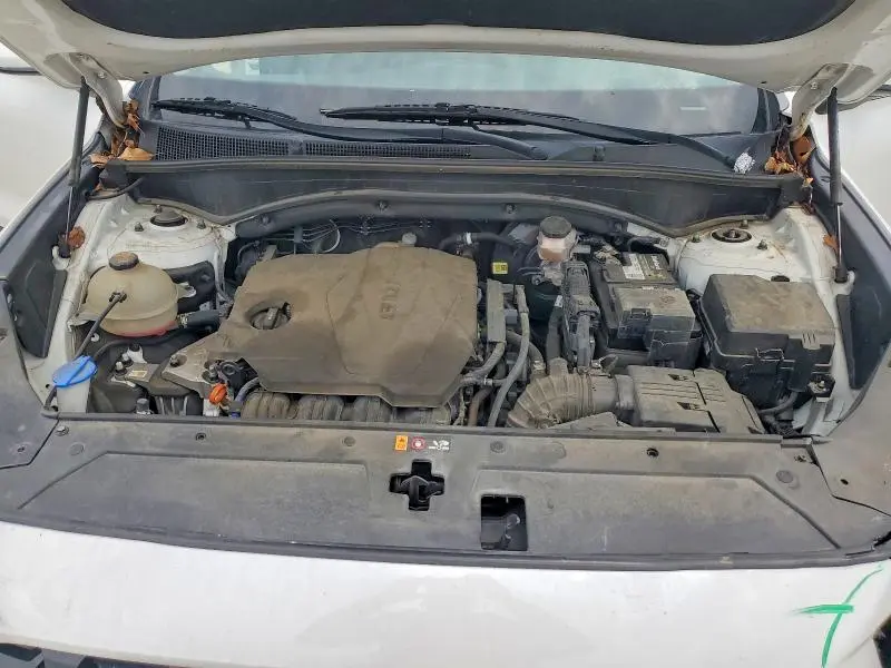 2022 HYUNDAI SANTA FE SE  