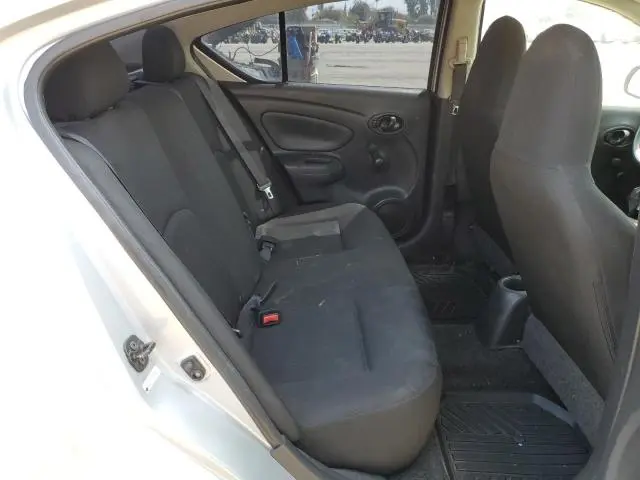 2015 NISSAN VERSA S  