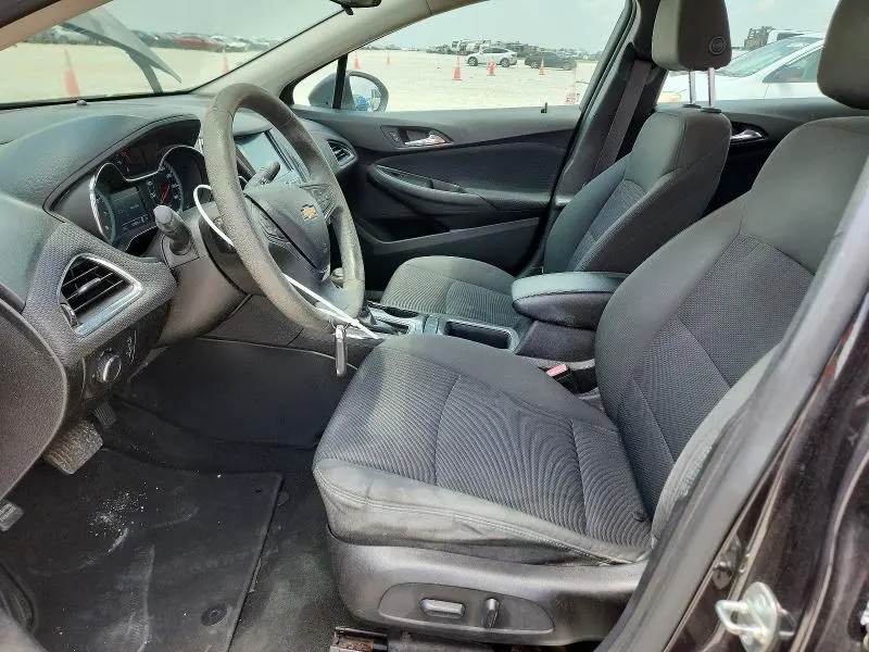 2016 CHEVROLET CRUZE LT  