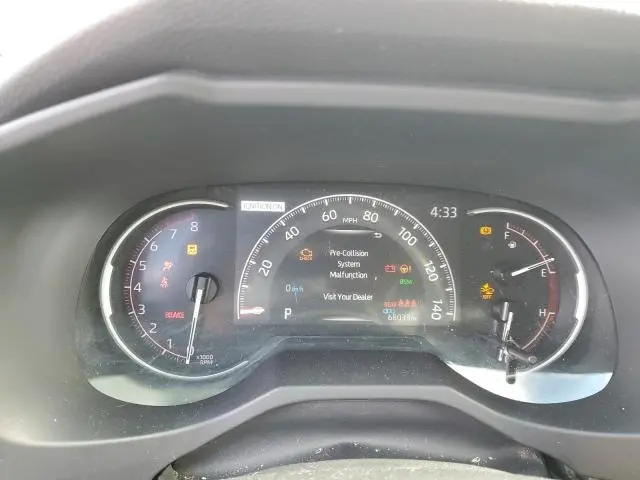 2023 TOYOTA RAV4 XLE  