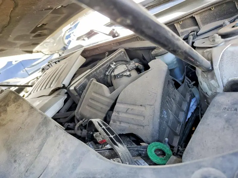 2010 TOYOTA CAMRY SE  