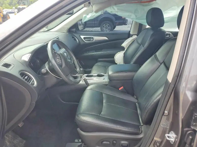 2017 NISSAN PATHFINDER SL  