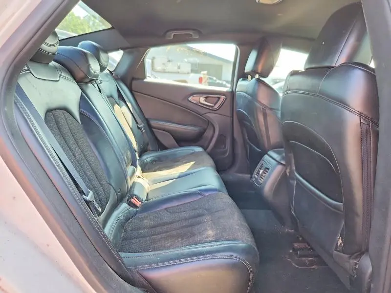 2016 CHRYSLER 200 S  