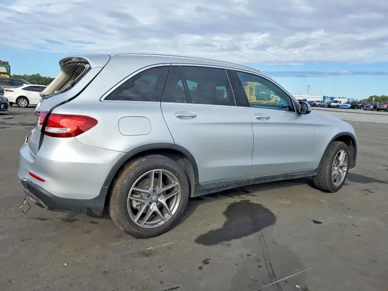 2017 MERCEDES-BENZ GLC 300  