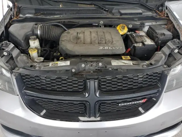 2016 DODGE GRAND CARAVAN SE  