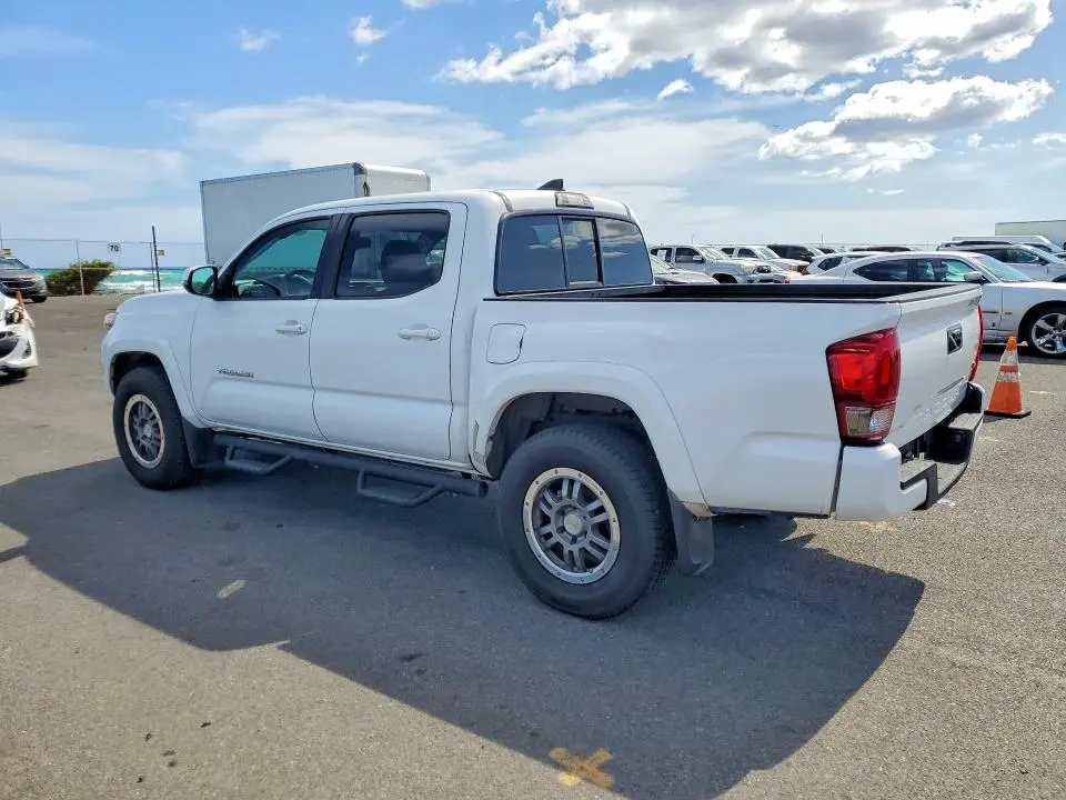 2016 TOYOTA TACOMA SR5 V6  