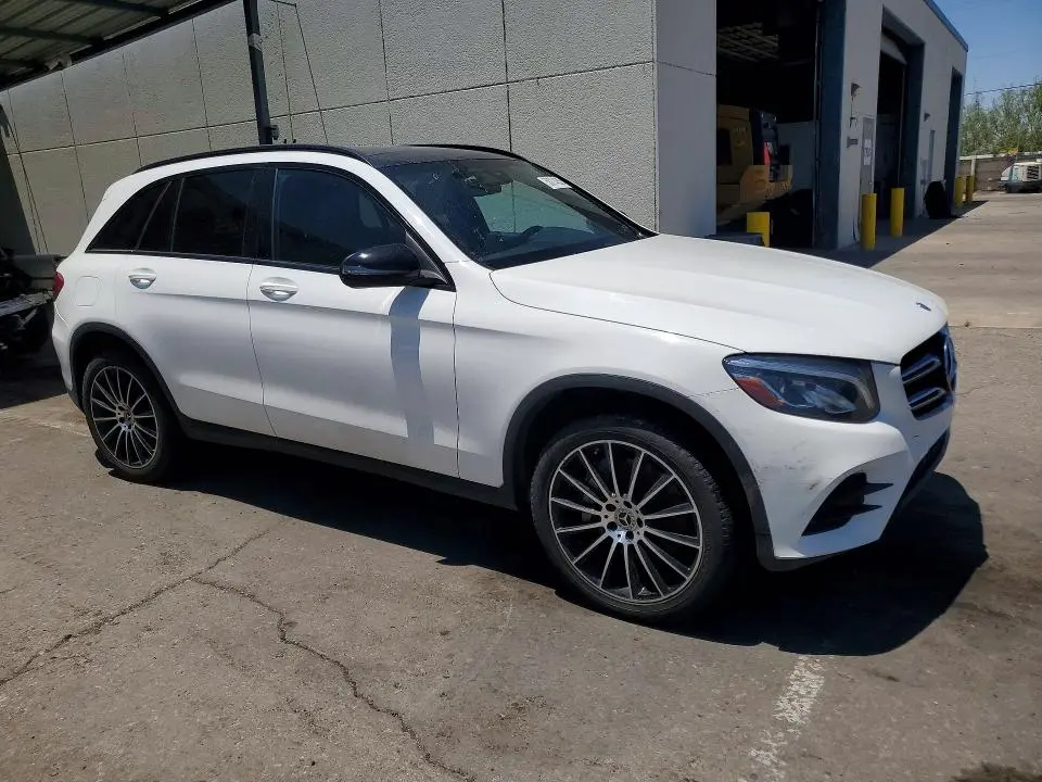 2019 MERCEDES-BENZ GLC 300  
