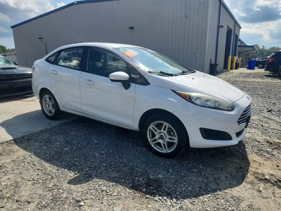 2019 FORD FIESTA SE  
