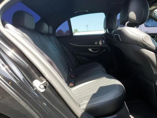 2018 MERCEDES-BENZ E 300  