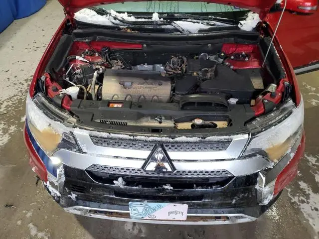 2019 MITSUBISHI OUTLANDER SE  