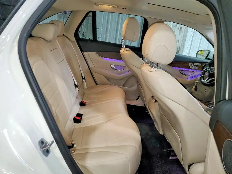 2022 MERCEDES-BENZ GLC 300 4MATIC  