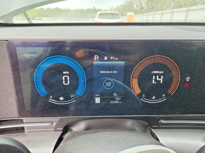 2026 HYUNDAI KONA SE  